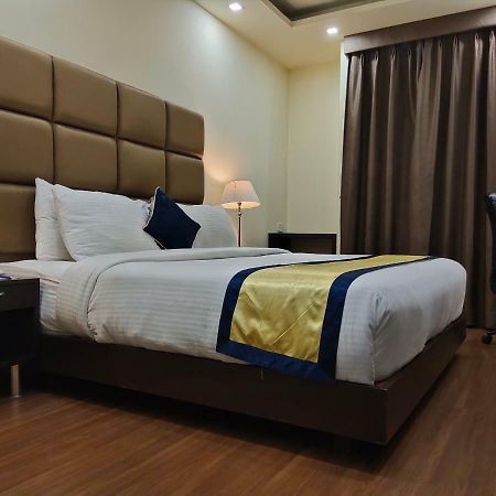 Days Hotel By Wyndham, Jalandhar Dış mekan fotoğraf