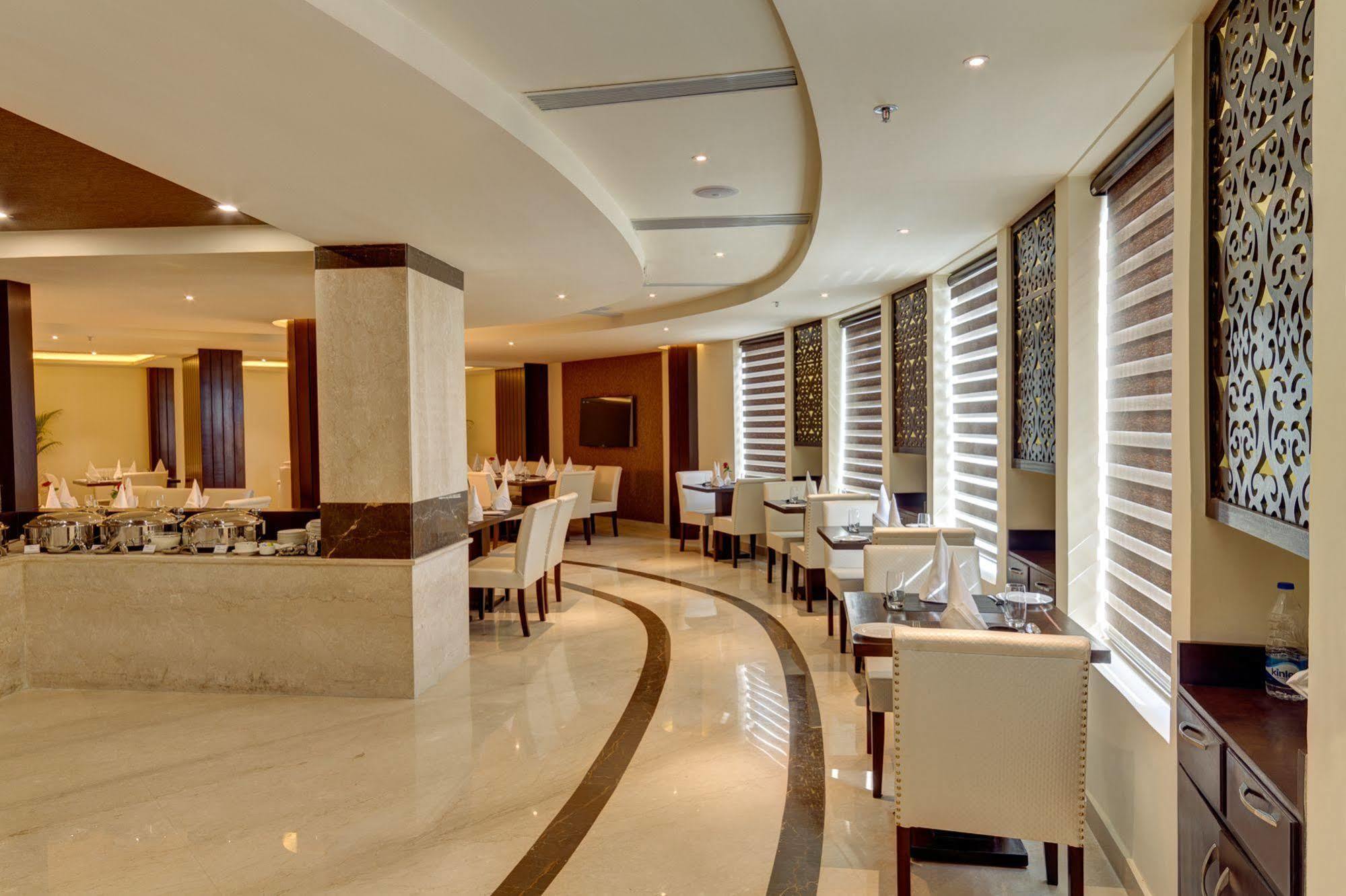 Days Hotel By Wyndham, Jalandhar Dış mekan fotoğraf