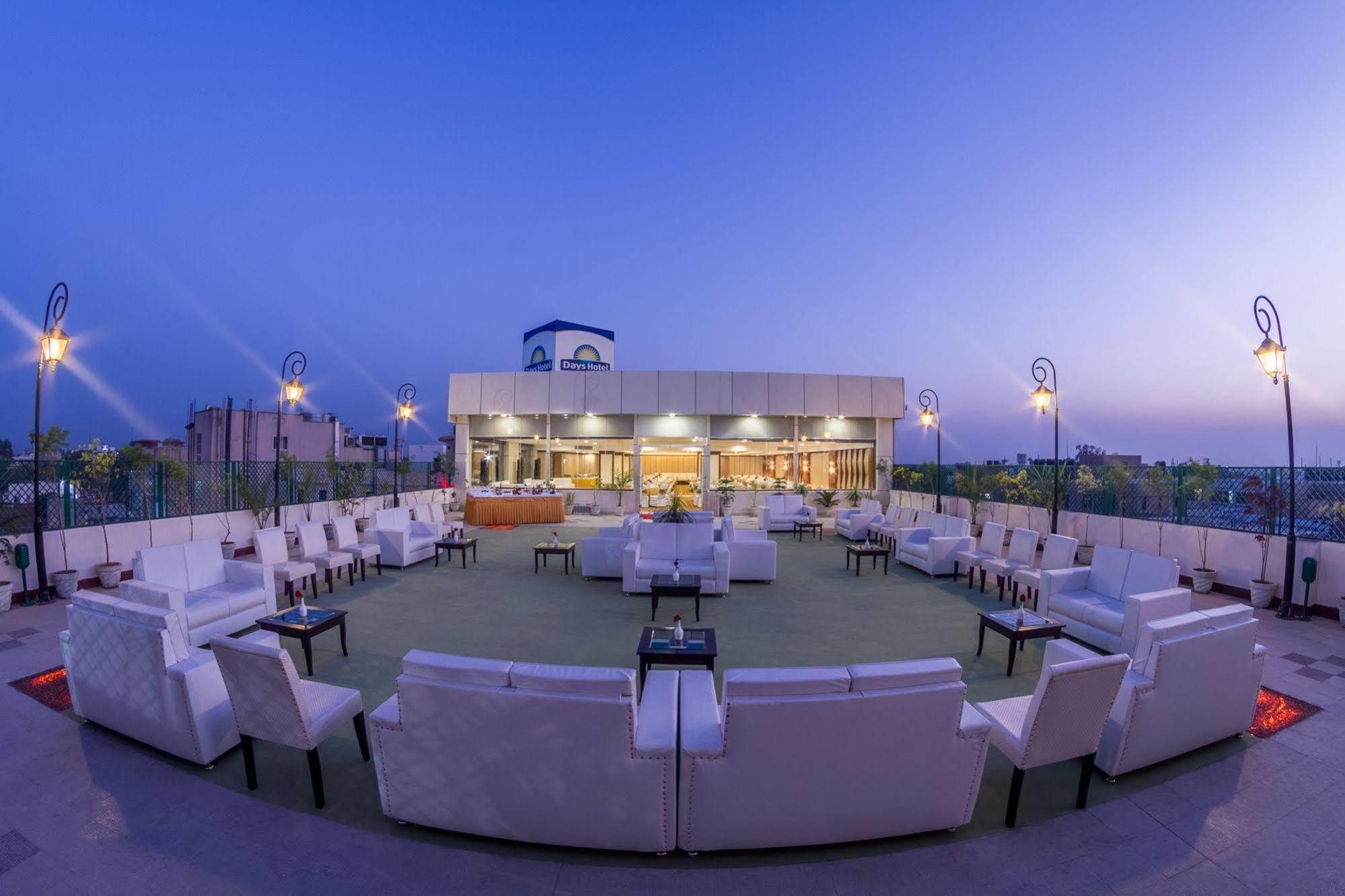 Days Hotel By Wyndham, Jalandhar Dış mekan fotoğraf